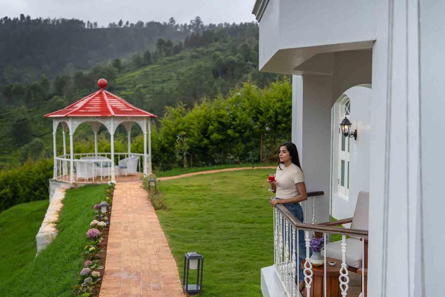 Lohonostays Villa Lansdowne Coonoor Bagian luar foto